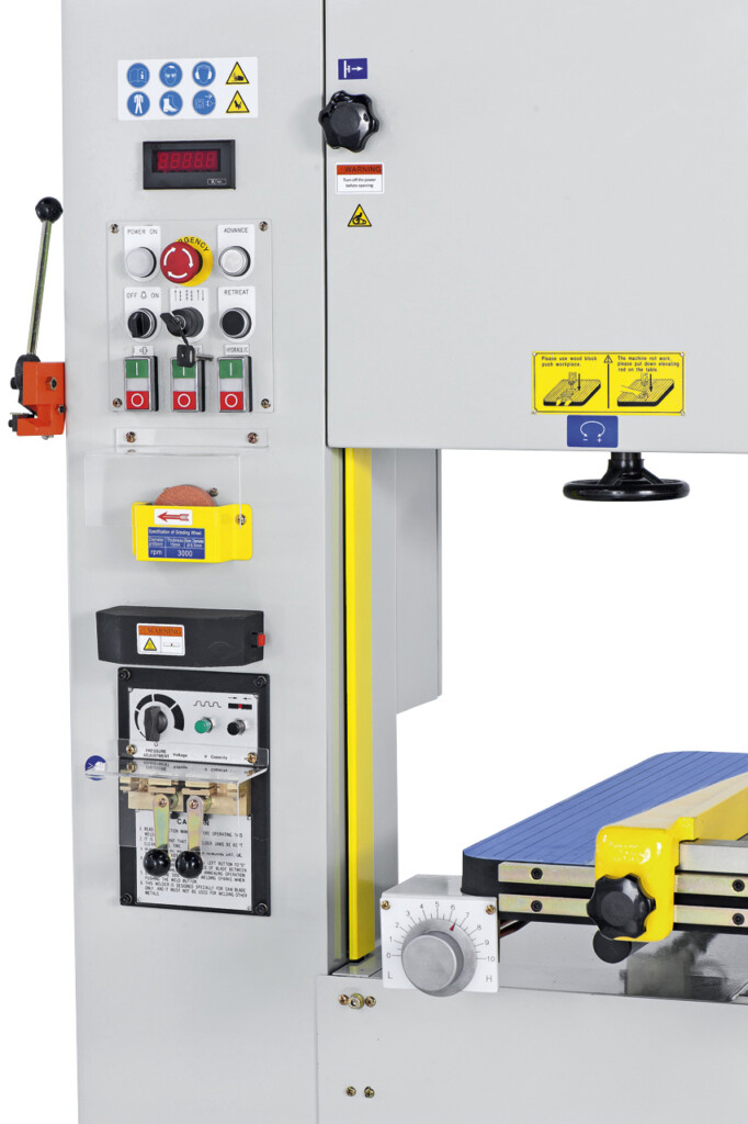 Bernardo Vertikalbandsäge VMS 520 A mit automat. Tischvorschub ** -3